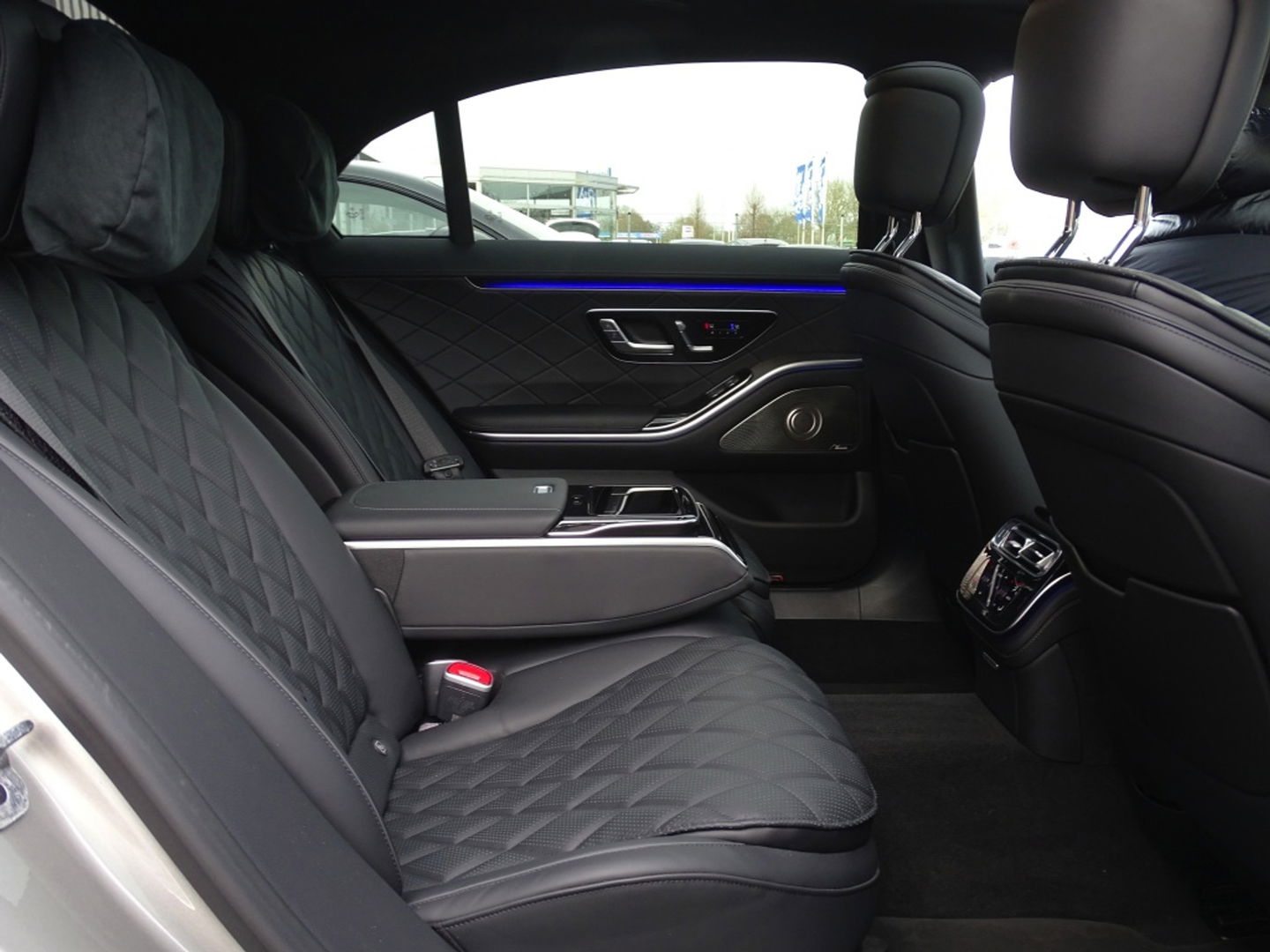 Mercedes-Benz S-Klasse 580 e 4M 510PK Lang AMG Designo / Burmester / carbon / VIP