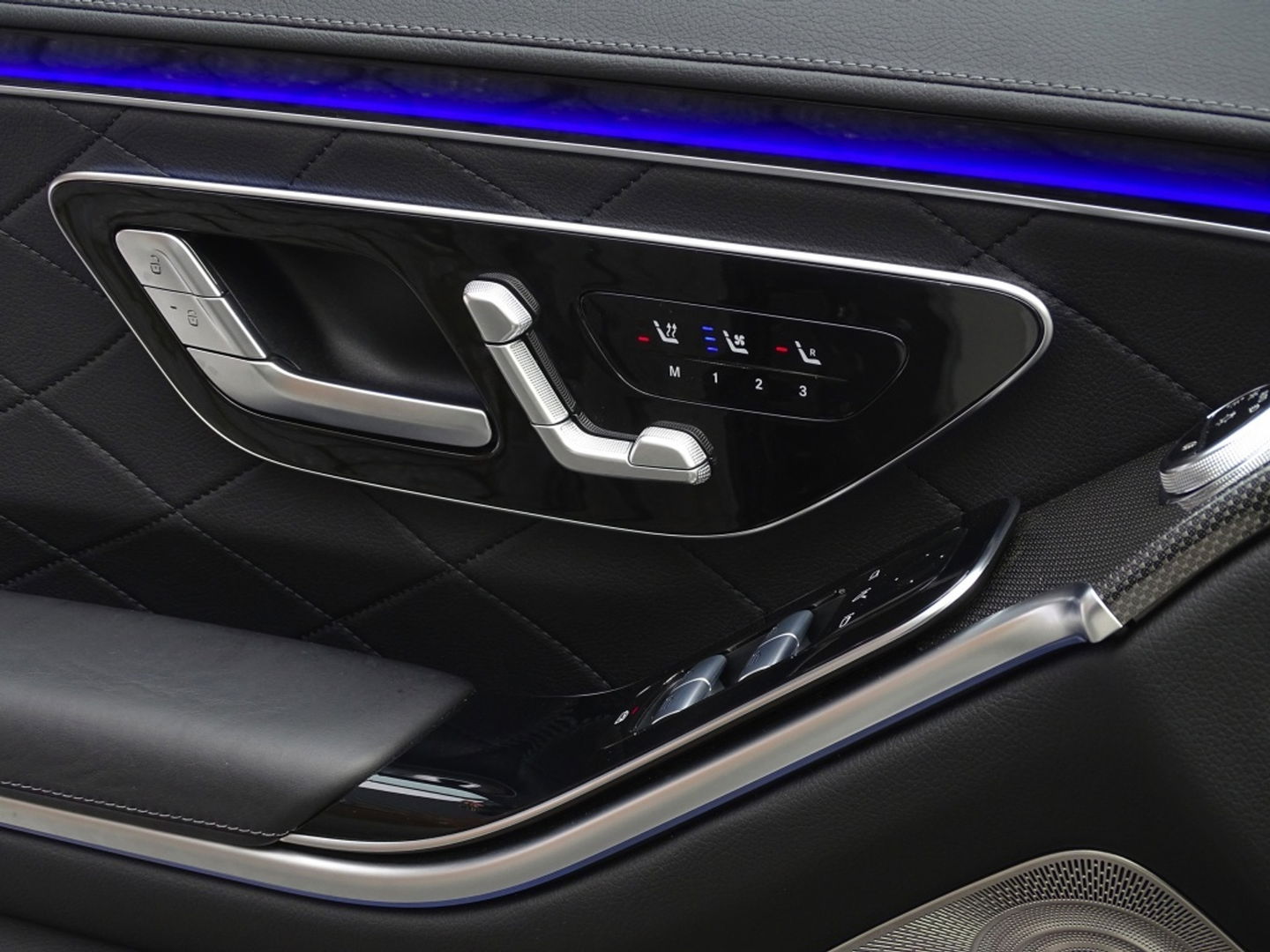 Mercedes-Benz S-Klasse 580 e 4M 510PK Lang AMG Designo / Burmester / carbon / VIP