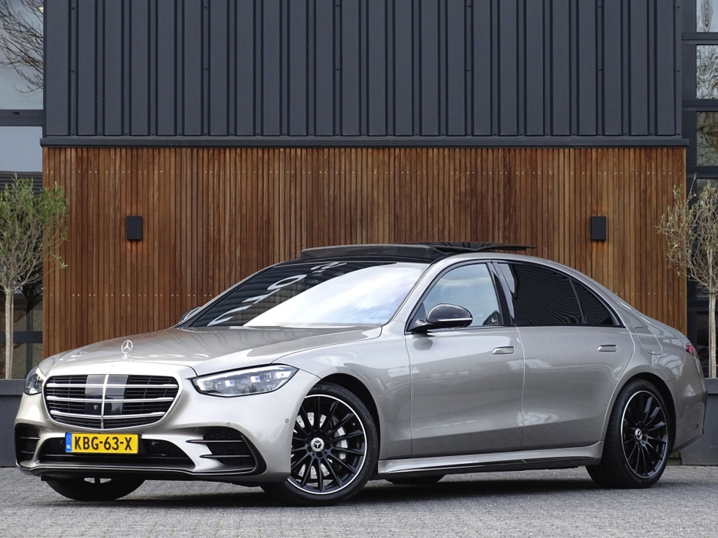 Mercedes-Benz S-Klasse 580 e 4M 510PK Lang AMG Designo / Burmester / carbon / VIP