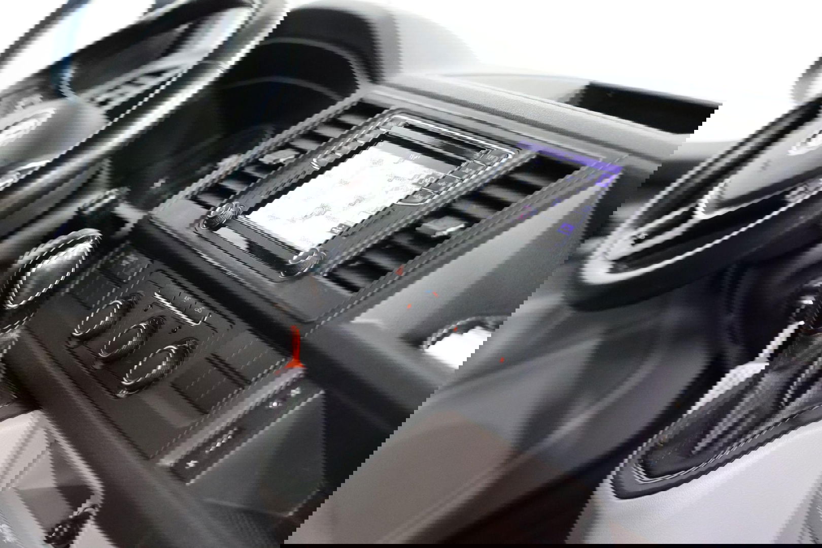 Volkswagen Transporter 2.0 TDI L2H1 LANG DSG AUTOMAAT NAVI Highline