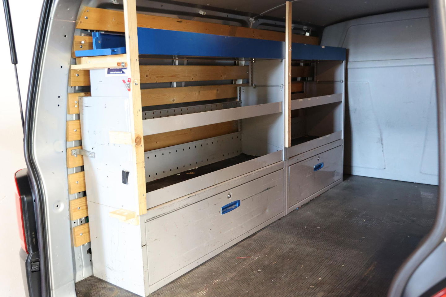 Volkswagen Transporter 2.0 TDI L2H1 LANG DSG AUTOMAAT NAVI Highline