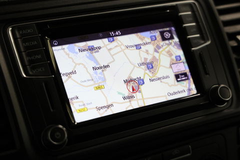 Volkswagen Transporter 2.0 TDI L2H1 LANG DSG AUTOMAAT NAVI Highline