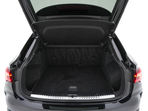 Audi RS Q3 Sportback TFSI quattro *PANO | LEATHER | FULL-LED | ADAPTIVE-CRUISE | BANG&OLUFSEN | TOP-VIEW | HEATED-SPORTSEATS | DIGI-COCKPIT | PRIVACY-GLASS | SHIFT-PADDLES | AMBIENT-LIGHT | ECC | PDC | 21''ALU*