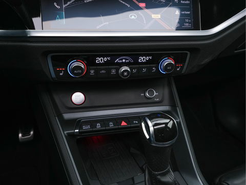Audi RS Q3 Sportback TFSI quattro *PANO | LEATHER | FULL-LED | ADAPTIVE-CRUISE | BANG&OLUFSEN | TOP-VIEW | HEATED-SPORTSEATS | DIGI-COCKPIT | PRIVACY-GLASS | SHIFT-PADDLES | AMBIENT-LIGHT | ECC | PDC | 21''ALU*