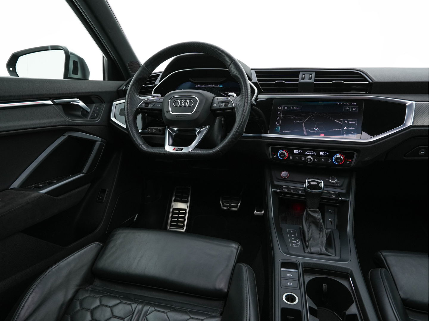 Audi RS Q3 Sportback TFSI quattro *PANO | LEATHER | FULL-LED | ADAPTIVE-CRUISE | BANG&OLUFSEN | TOP-VIEW | HEATED-SPORTSEATS | DIGI-COCKPIT | PRIVACY-GLASS | SHIFT-PADDLES | AMBIENT-LIGHT | ECC | PDC | 21''ALU*