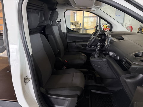 Opel Combo 1.5D L1H1 Edition / vaste prijs rijklaar € 10.950 ex btw / lease vanaf € 185 / euro 6 / bpm vrij / airco / cruise control / schuifdeur / comfort stoelen !