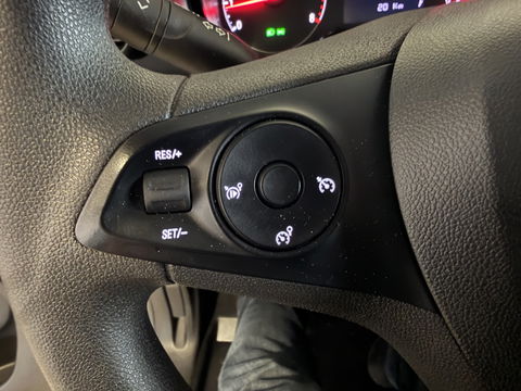 Opel Combo 1.5D L1H1 Edition / vaste prijs rijklaar € 10.950 ex btw / lease vanaf € 185 / euro 6 / bpm vrij / airco / cruise control / schuifdeur / comfort stoelen !