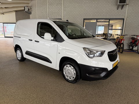 Opel Combo 1.5D L1H1 Edition / vaste prijs rijklaar € 10.950 ex btw / lease vanaf € 185 / euro 6 / bpm vrij / airco / cruise control / schuifdeur / comfort stoelen !