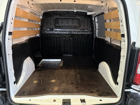 Opel Combo 1.5D L1H1 Edition / vaste prijs rijklaar € 10.950 ex btw / lease vanaf € 185 / euro 6 / bpm vrij / airco / cruise control / schuifdeur / comfort stoelen !