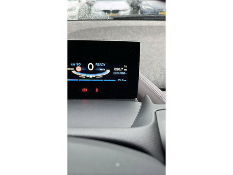 BMW i3 S 120Ah 42 kWh [ 3-Fase-11kW ] *ACCUCEL-DEFECT / RANGE 151KM* *HEAT-PUMP | PANO | ADAPTIVE-CRUISE | LEATHER-FABRIC | FULL-LED | HARMAN/KARDON | HEATED-COMFORTSEATS | NAVI-FULLMAP | DAB+ | ECC | PDC | 18''ALU*