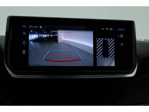 Peugeot 2008 1.2 PureTech 130 GT | Navi | Camera | Apple CarPlay | Afn. Trekhaak | All Seasons | Clima