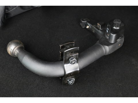 Peugeot 2008 1.2 PureTech 130 GT | Navi | Camera | Apple CarPlay | Afn. Trekhaak | All Seasons | Clima