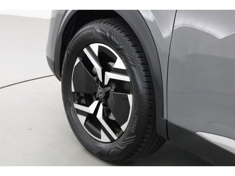 Peugeot 2008 1.2 PureTech 130 GT | Navi | Camera | Apple CarPlay | Afn. Trekhaak | All Seasons | Clima