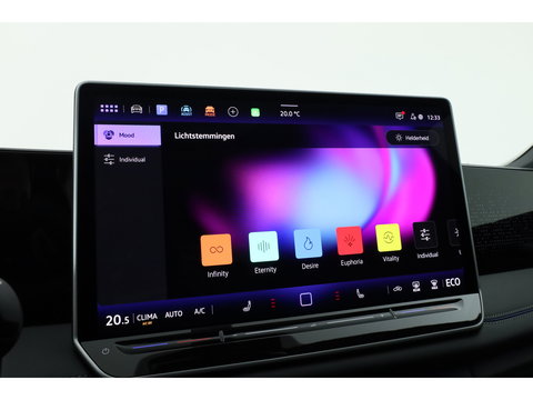 Volkswagen Tiguan 1.5 eHybrid R-Line Black Style 272pk | Pano | HUD | 360cam | Massage | Elek. Trekhaak | 20'' | Adapt. Cruise | Keyless |