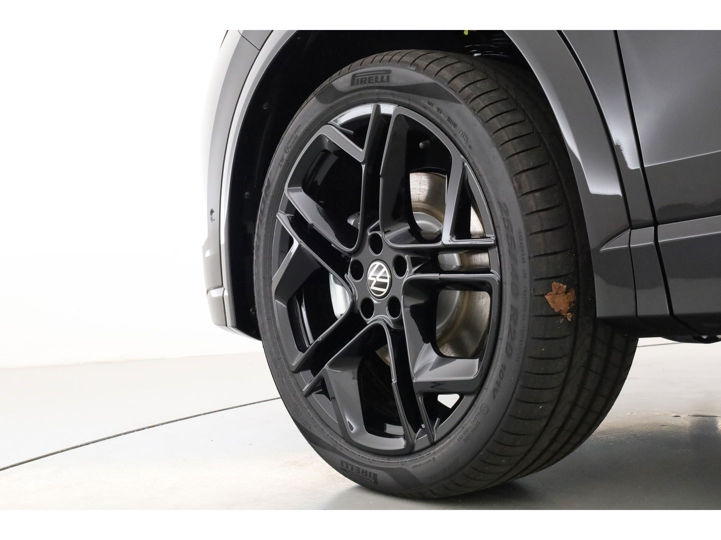 Volkswagen Tiguan 1.5 eHybrid R-Line Black Style 272pk | Pano | HUD | 360cam | Massage | Elek. Trekhaak | 20'' | Adapt. Cruise | Keyless |