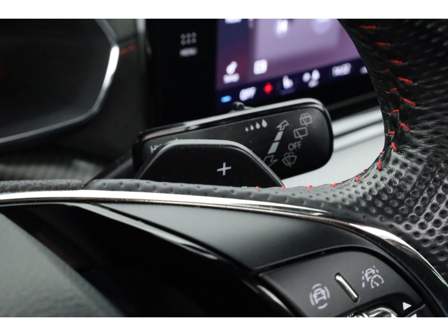 Škoda Octavia 1.4 TSI RS iV PHEV Business | Pano | HUD | Adapt. Cruise | Elek. Trekhaak | Keyless | Stoelverw. | NAV + CarPlay