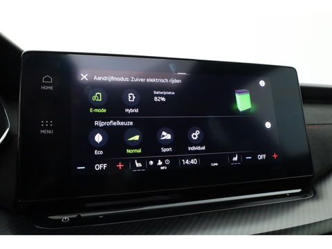 Škoda Octavia 1.4 TSI RS iV PHEV Business | Pano | HUD | Adapt. Cruise | Elek. Trekhaak | Keyless | Stoelverw. | NAV + CarPlay