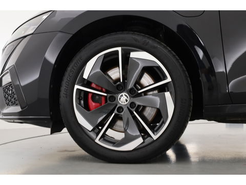 Škoda Octavia 1.4 TSI RS iV PHEV Business | Pano | HUD | Adapt. Cruise | Elek. Trekhaak | Keyless | Stoelverw. | NAV + CarPlay