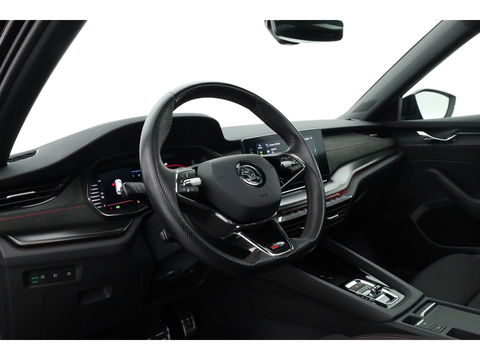 Škoda Octavia 1.4 TSI RS iV PHEV Business | Pano | HUD | Adapt. Cruise | Elek. Trekhaak | Keyless | Stoelverw. | NAV + CarPlay