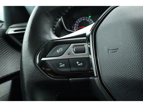 Peugeot 2008 1.5 BlueHDi Active | Navi by Apple CarPlay | Airco | Cruise Ctrl. | PDC A | LED | DAB