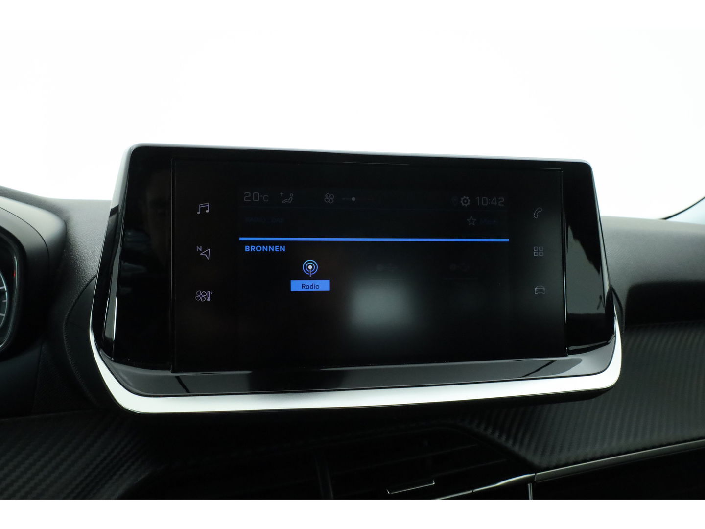 Peugeot 2008 1.5 BlueHDi Active | Navi by Apple CarPlay | Airco | Cruise Ctrl. | PDC A | LED | DAB