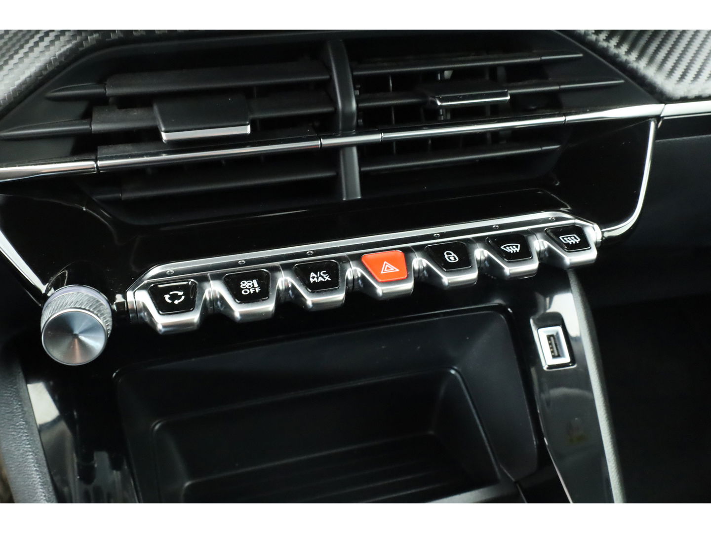 Peugeot 2008 1.5 BlueHDi Active | Navi by Apple CarPlay | Airco | Cruise Ctrl. | PDC A | LED | DAB