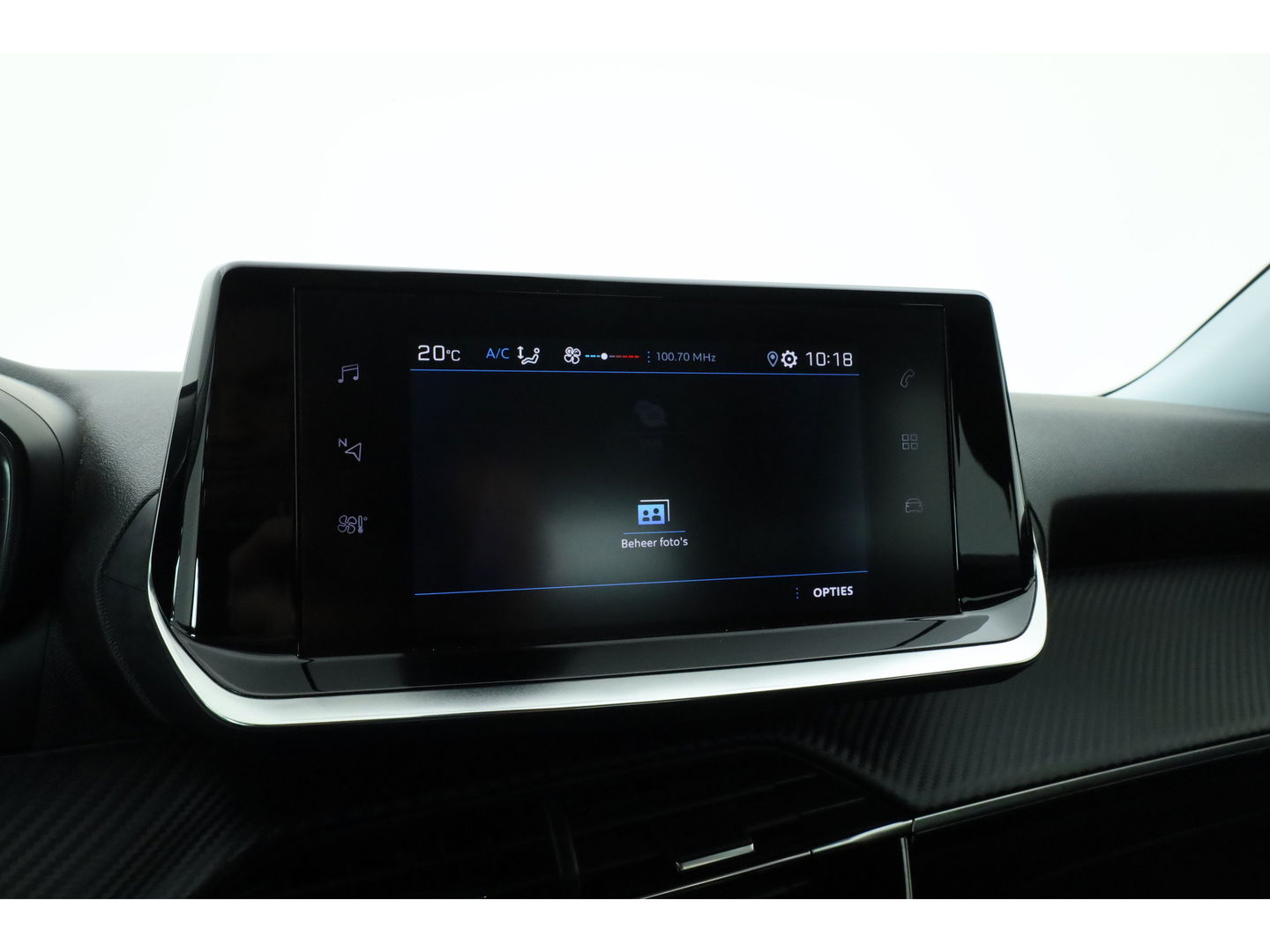 Peugeot 2008 1.2 PureTech Active | Apple CarPlay & Android Auto | Cruise Control | DAB | PDC+A | LED | Airco