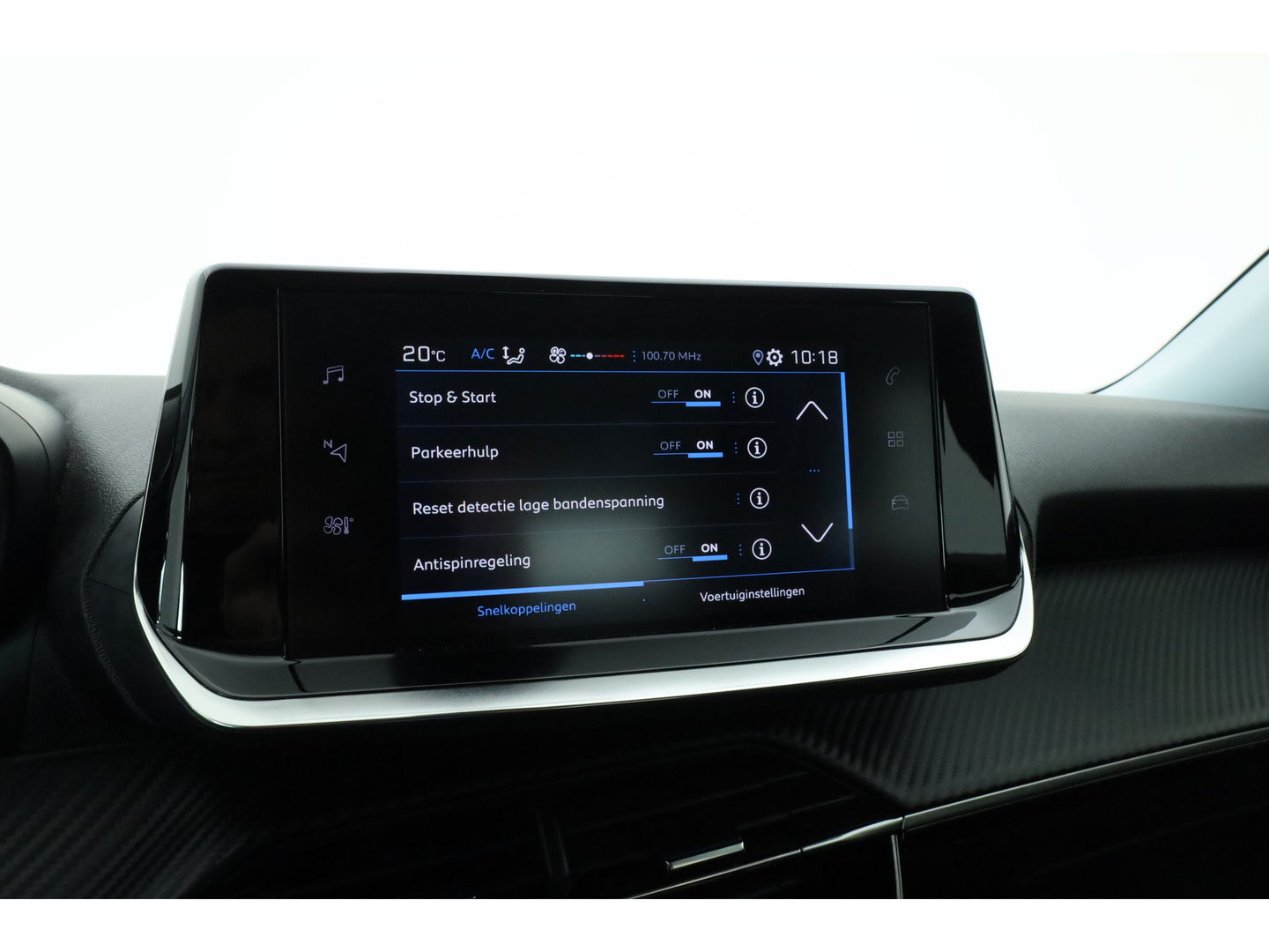 Peugeot 2008 1.2 PureTech Active | Apple CarPlay & Android Auto | Cruise Control | DAB | PDC+A | LED | Airco