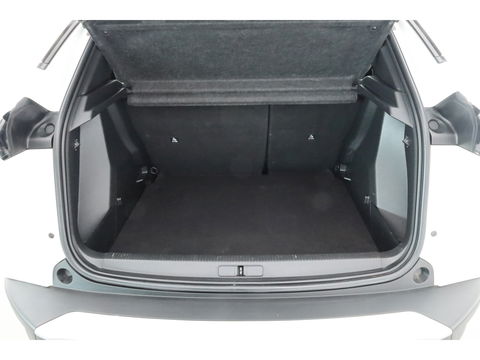 Peugeot 2008 1.2 PureTech Active | Apple CarPlay & Android Auto | Cruise Control | DAB | PDC+A | LED | Airco