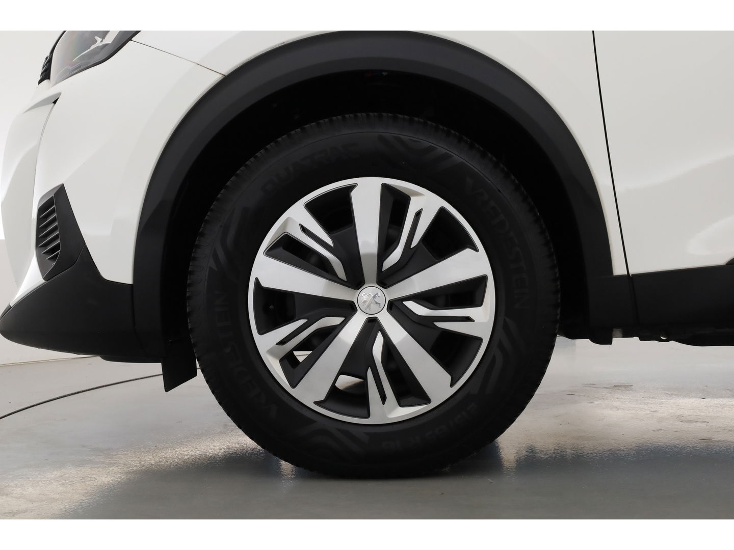 Peugeot 2008 1.2 PureTech Active | Apple CarPlay & Android Auto | Cruise Control | DAB | PDC+A | LED | Airco