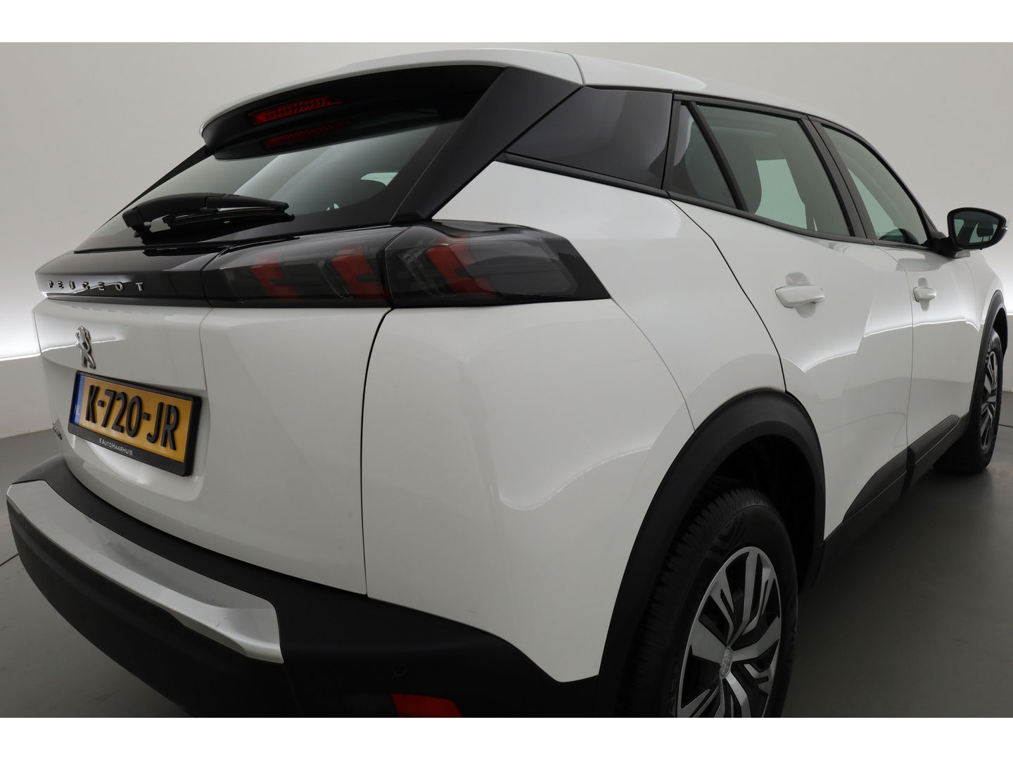 Peugeot 2008 1.2 PureTech Active | Apple CarPlay & Android Auto | Cruise Control | DAB | PDC+A | LED | Airco