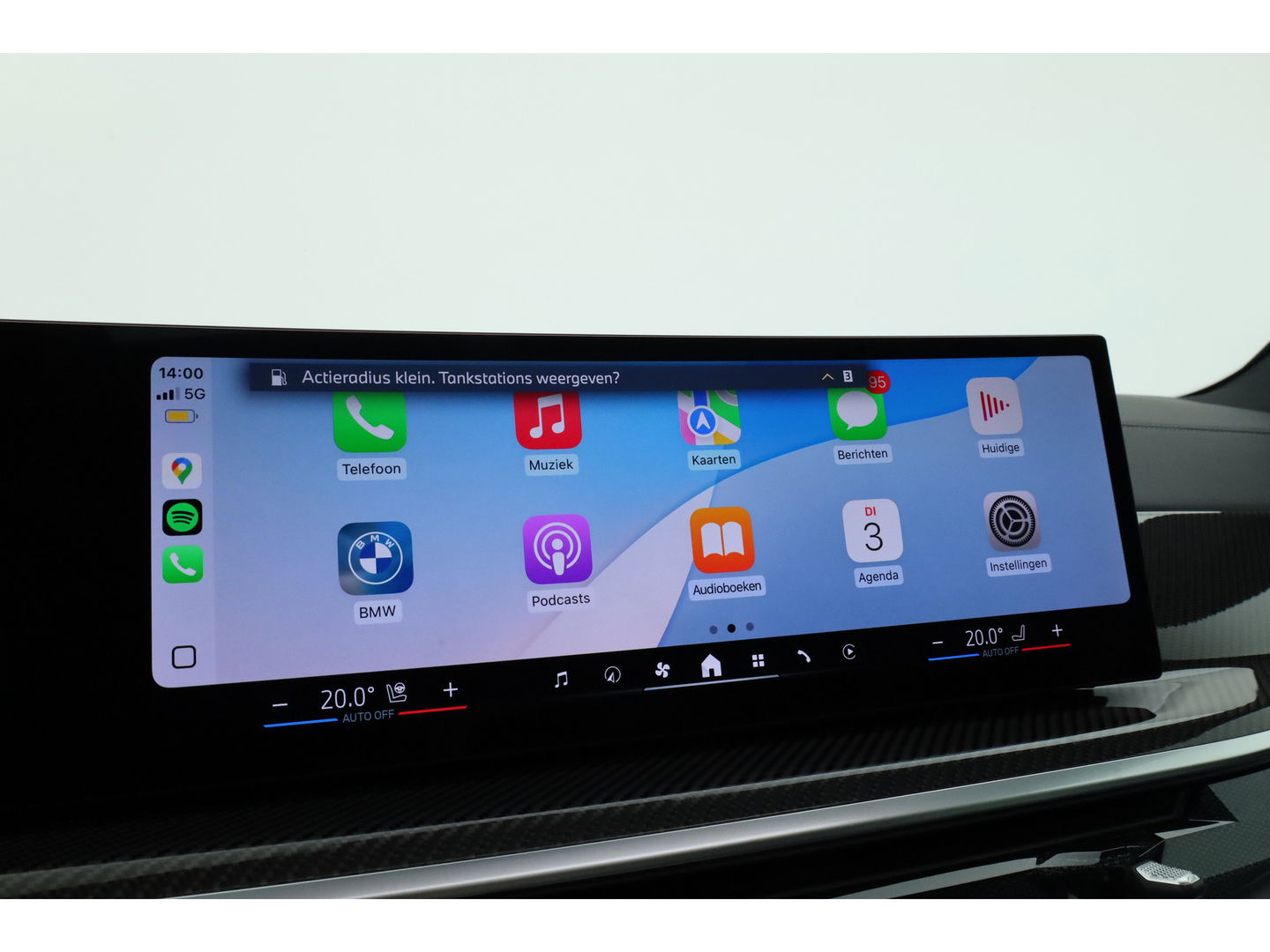 BMW X5 xDrive50e M Sport Frozen pure Grey | Skylounge | Soft Close | Achterasbesturing | 360cam | B&W Aduio | 22'' | Stoelvent. | Carbon | Luchtvering