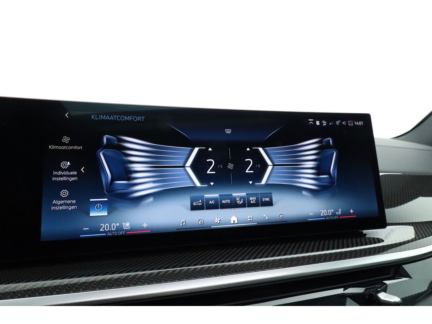 BMW X5 xDrive50e M Sport Frozen pure Grey | Skylounge | Soft Close | Achterasbesturing | 360cam | B&W Aduio | 22'' | Stoelvent. | Carbon | Luchtvering