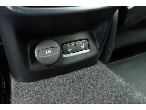 Polestar 2 Long Range Dual Motor Launch Edition 78kWh | SOH 92% | Pano | Elek. Trekhaak | 360cam | H&K Audio | 4x Stoelverw. | Elek. Stoelen | 20''