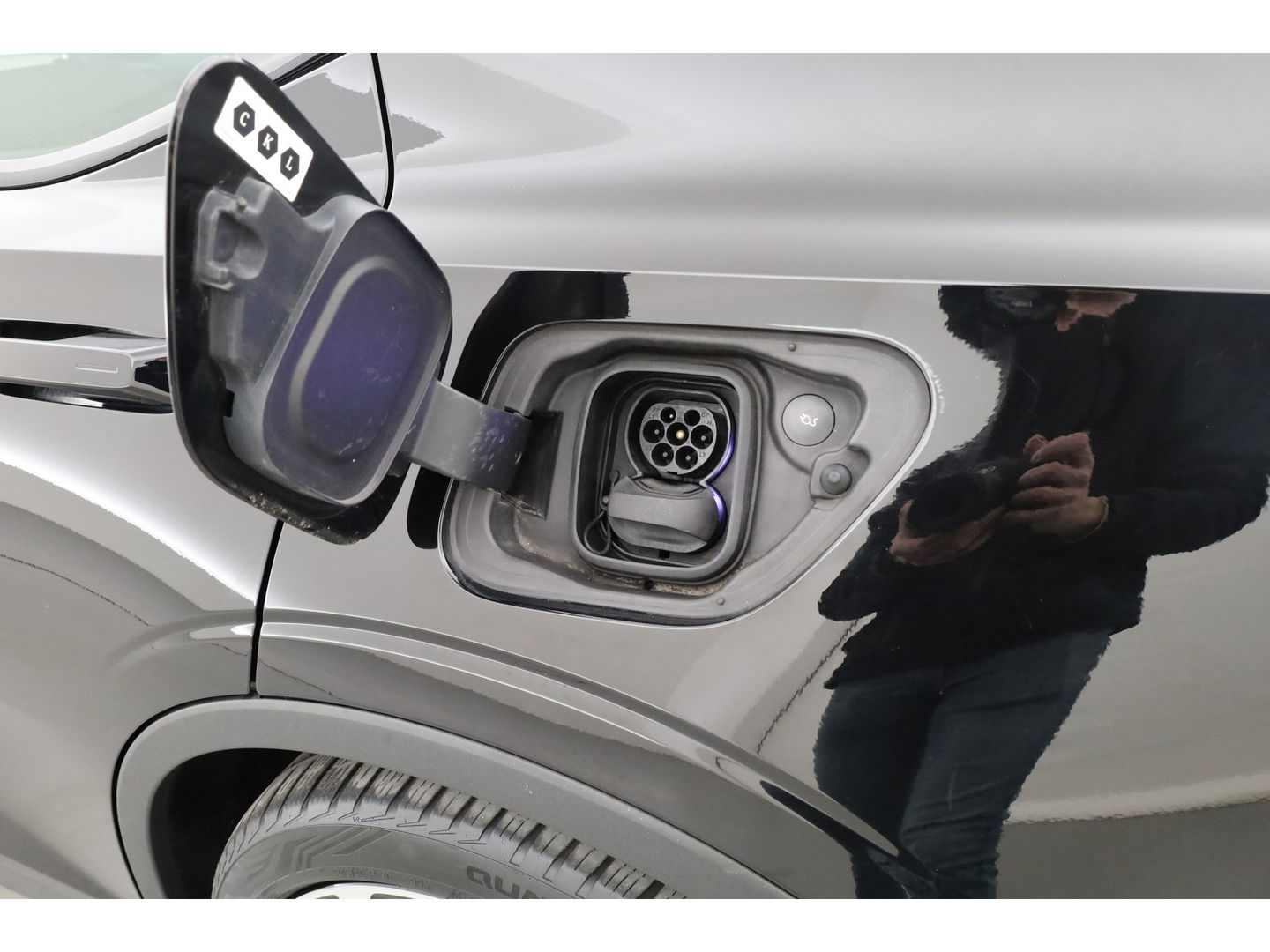 Polestar 2 Long Range Dual Motor Launch Edition 78kWh | SOH 92% | Pano | Elek. Trekhaak | 360cam | H&K Audio | 4x Stoelverw. | Elek. Stoelen | 20''