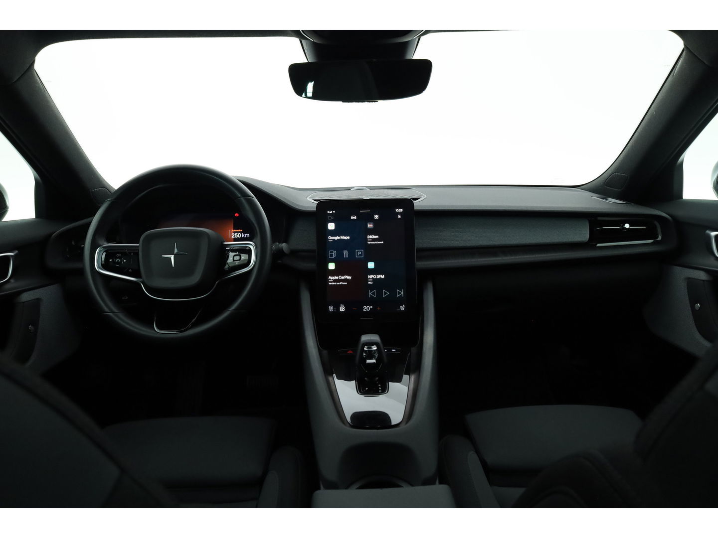 Polestar 2 Long Range Dual Motor Launch Edition 78kWh | SOH 92% | Pano | Elek. Trekhaak | 360cam | H&K Audio | 4x Stoelverw. | Elek. Stoelen | 20''