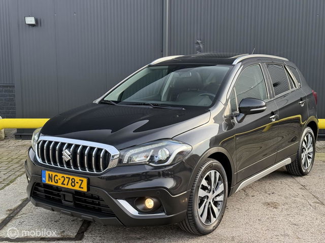 Suzuki S-Cross - 1.0 Boosterjet Stijl | PANO | AUTOMAAT | BOMVOL