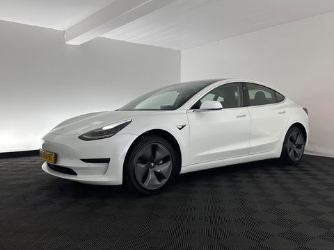 Tesla Model 3 Standard RWD Plus 60 kWh [ 3-Fase-11kW ] {SOH-97%} (INCL.BTW) Aut. *PANO | AUTO-PILOT | LEATHER | KEYLESS | FULL-LED | MEMORY-PACK | TOP-VIEW | DAB | CARPLAY | DIGI-COCKPIT | LANE-ASSIST | COMFORT-SEATS | 18"ALU*
