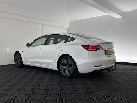 Tesla Model 3 Standard RWD Plus 60 kWh [ 3-Fase-11kW ] {SOH-97%} (INCL.BTW) Aut. *PANO | AUTO-PILOT | LEATHER | KEYLESS | FULL-LED | MEMORY-PACK | TOP-VIEW | DAB | CARPLAY | DIGI-COCKPIT | LANE-ASSIST | COMFORT-SEATS | 18"ALU*