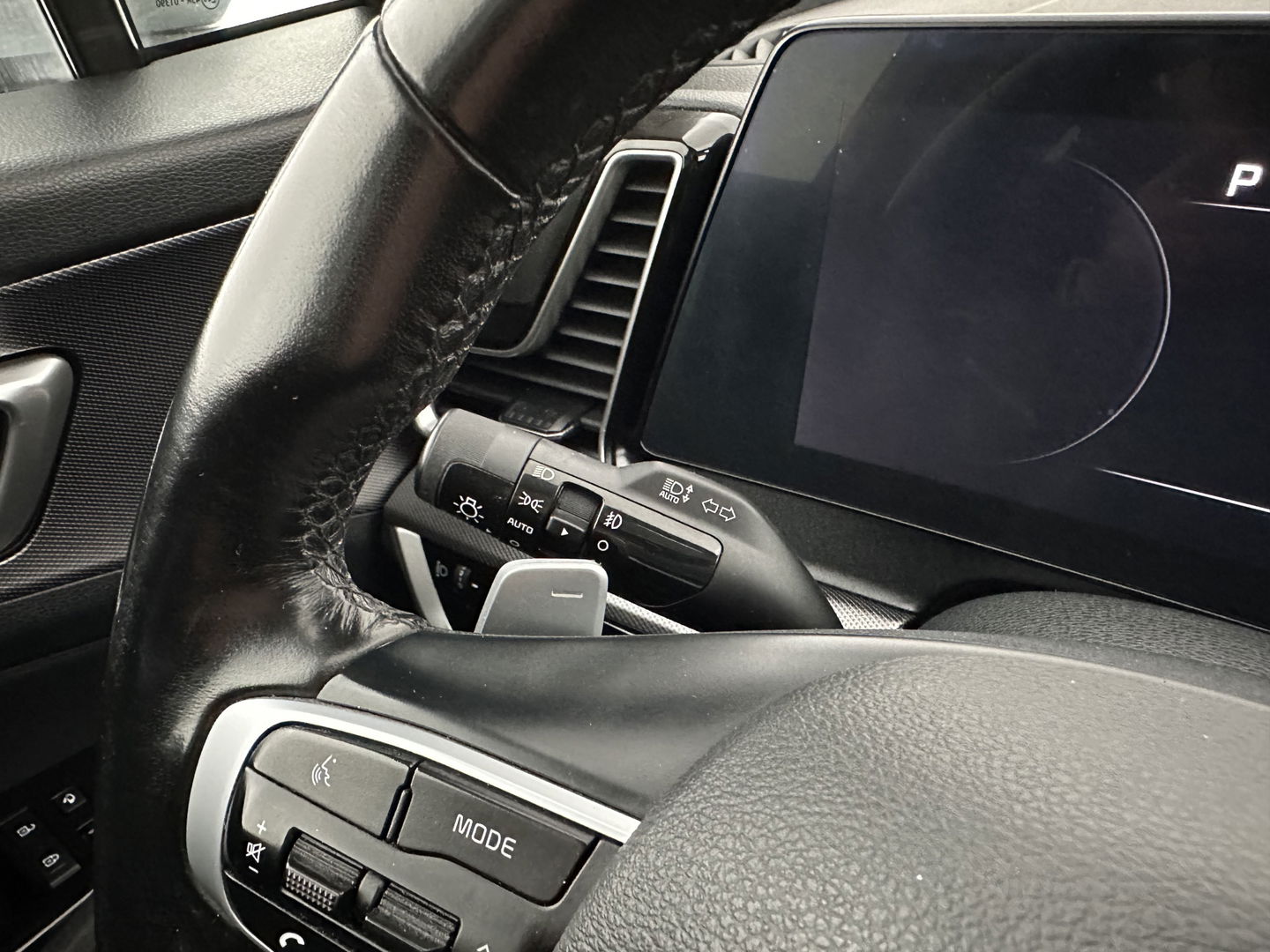 Kia Sportage 1.6 T-GDi Plug-in Hybrid AWD DynamicLine (INCL-BTW)  Aut.*FULL-LED | ADAPTIVE-CRUISE | WIDE-SCREEN-DIGI-COCKPIT | NAVI-FULLMAP | DAB | COMFORT-SEATS | ECC | SHIFT-PADDLES | CAMERA | PDC | CARPLAY | 19''ALU*