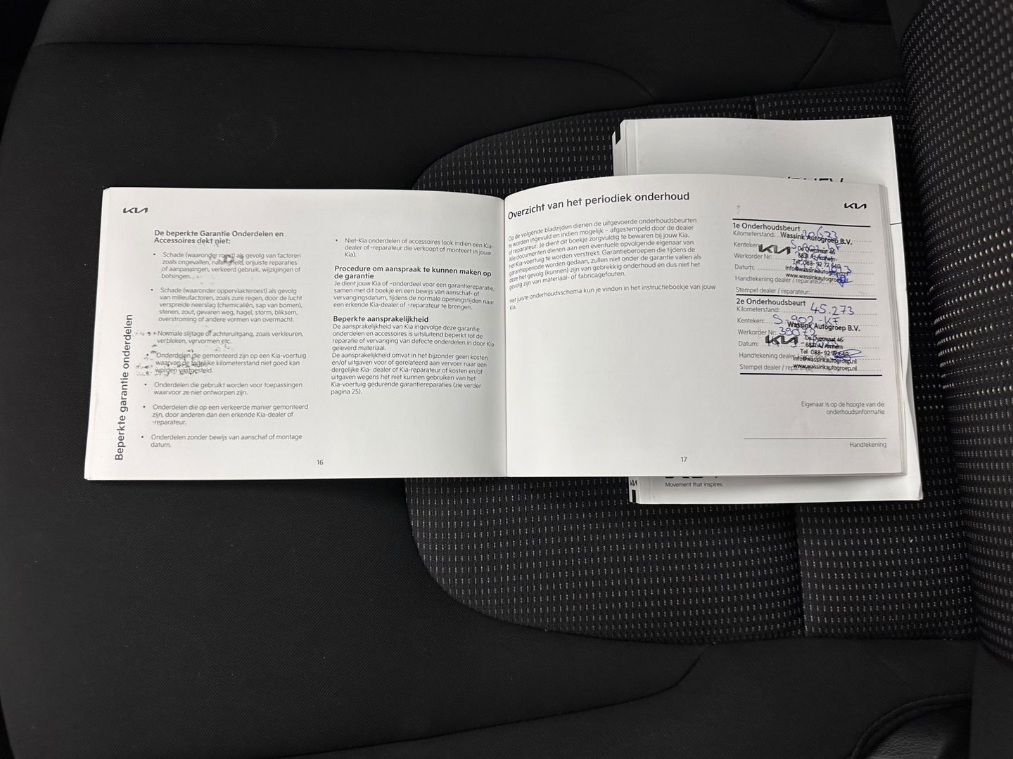 Kia Sportage 1.6 T-GDi Plug-in Hybrid AWD DynamicLine (INCL-BTW)  Aut.*FULL-LED | ADAPTIVE-CRUISE | WIDE-SCREEN-DIGI-COCKPIT | NAVI-FULLMAP | DAB | COMFORT-SEATS | ECC | SHIFT-PADDLES | CAMERA | PDC | CARPLAY | 19''ALU*