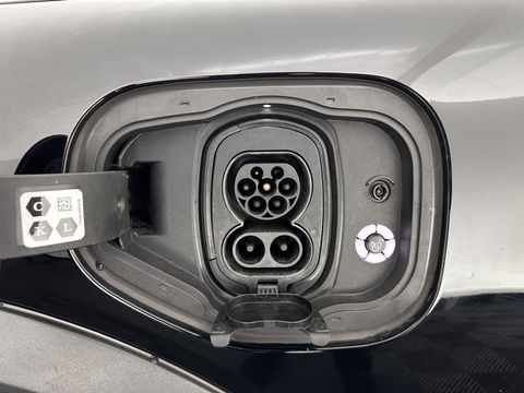 Ford Mustang Mach-E RWD 75 kWh [ 3-Fase ] {SOH-88%} (INCL.BTW) *LEATHER | FULL-LED | DAB | DIGI-COCKPIT | KEYLESS | NAVI-FULLMAP | CARPLAY | HEATED-COMFORTSEATS | TOPVIEW | ADAPTIVE-CRUISE | PRIVACY-GLASS | 18'' ALU*