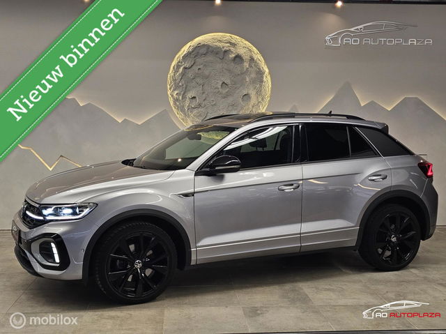 Volkswagen T-Roc - 1.5 TSI 3x R-line Panorama/Beats/Keyless/Black Style