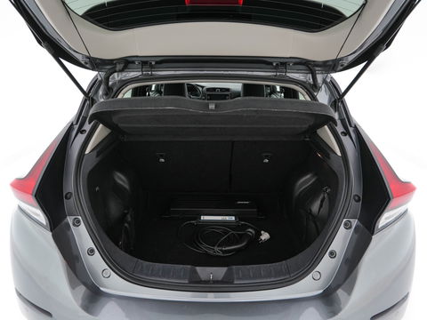 Nissan Leaf 3.Zero Limited Edition 62 kWh {SOH-93%} (INCL-BTW) Aut. *LEATHER | ADAPTIVE-CRUISE | FULL-LED | DIGI-COCKPIT | TOPVIEW | BOSE-AUDIO | KEYLESS | DAB+ | BLINDSPOT | ECC | PDC | HEATED-COMFORTSEATS | 17"ALU*