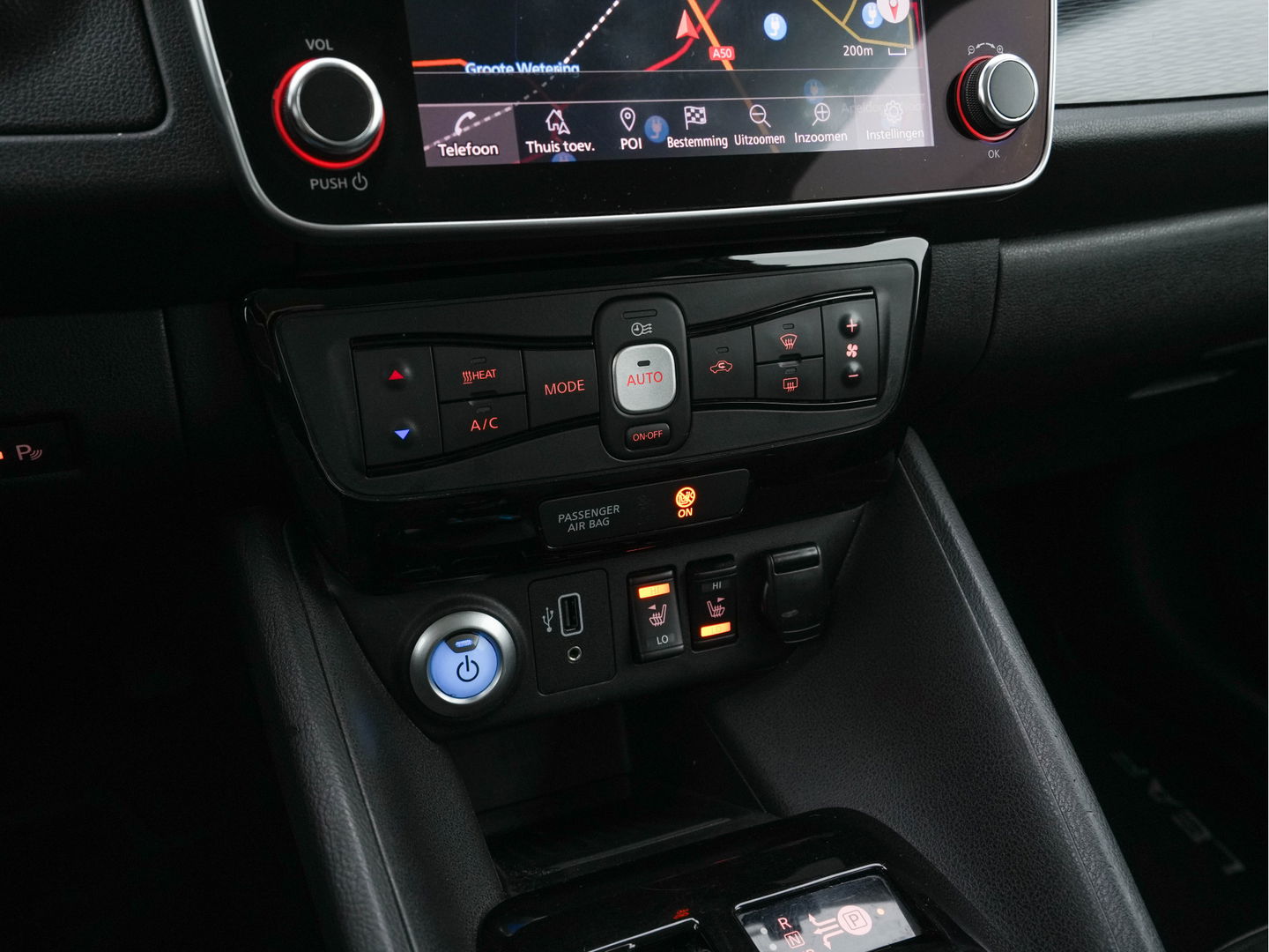 Nissan Leaf 3.Zero Limited Edition 62 kWh {SOH-93%} (INCL-BTW) Aut. *LEATHER | ADAPTIVE-CRUISE | FULL-LED | DIGI-COCKPIT | TOPVIEW | BOSE-AUDIO | KEYLESS | DAB+ | BLINDSPOT | ECC | PDC | HEATED-COMFORTSEATS | 17"ALU*