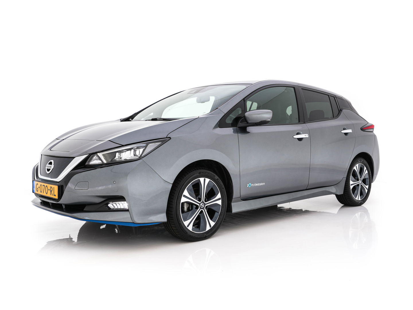 Nissan Leaf 3.Zero Limited Edition 62 kWh {SOH-93%} (INCL-BTW) Aut. *LEATHER | ADAPTIVE-CRUISE | FULL-LED | DIGI-COCKPIT | TOPVIEW | BOSE-AUDIO | KEYLESS | DAB+ | BLINDSPOT | ECC | PDC | HEATED-COMFORTSEATS | 17"ALU*