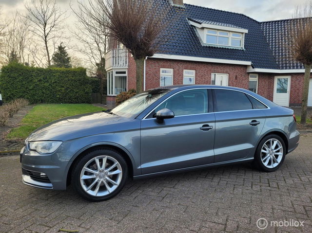 Audi A3 - Limousine 1.4 TFSI sedan Pro Line, clima, lm, navi