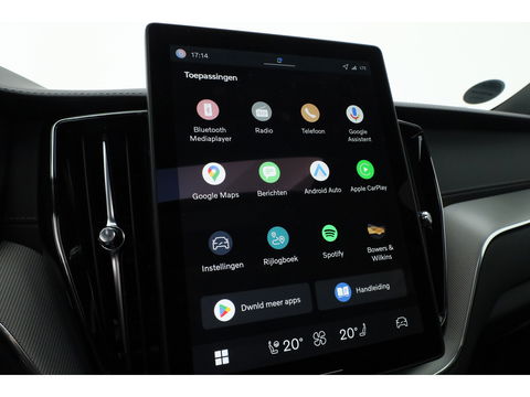 Volvo XC60 2.0 T8 Plug-in hybrid AWD Ultra Black Edition | Full Option | B&W Audio | Luchtvering | Trekhaak | stoel ventilatie | ACC | Blis | 360 cam |