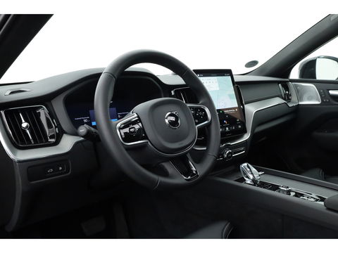 Volvo XC60 2.0 T8 Plug-in hybrid AWD Ultra Black Edition | Full Option | B&W Audio | Luchtvering | Trekhaak | stoel ventilatie | ACC | Blis | 360 cam |