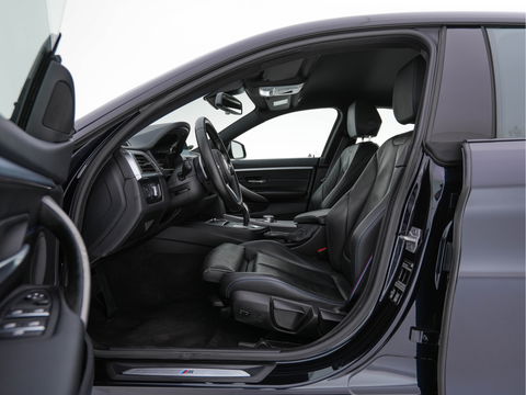 BMW 4 Serie Gran Coupé 420i M-Sportpack High Executive Edition (INCL-BTW) Aut. *LEATHER | FULL-LED | DIGI-COCKPIT | HIFI-SOUND | HEATED-SPORTSEATS | DAB+ | CAMERA | SHIFTPADDLES | PRIVACYGLASS | HEAD-UP | TOWBAR | KEYLESS | CARBON-INLAY | 19''ALU*